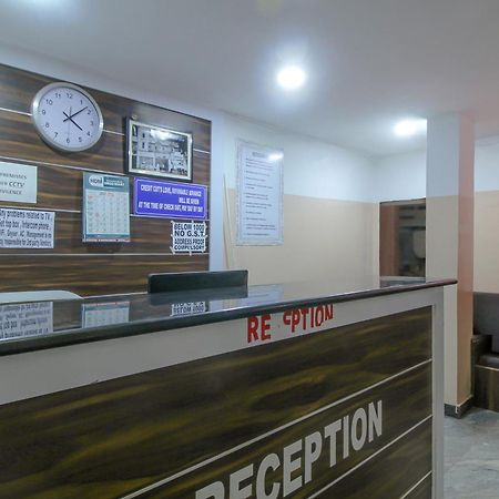 Spot On 81775 Mohit Gokul Lodge New Luxury Room'S Near Secunderabad Railway Station Lālāguda Exteriör bild