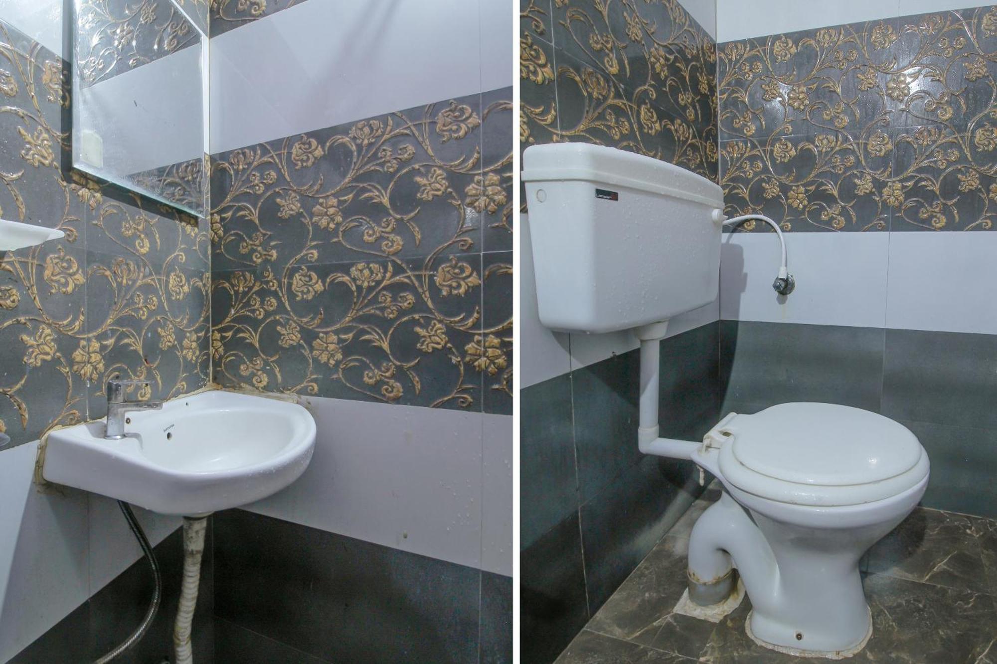 Spot On 81775 Mohit Gokul Lodge New Luxury Room'S Near Secunderabad Railway Station Lālāguda Exteriör bild